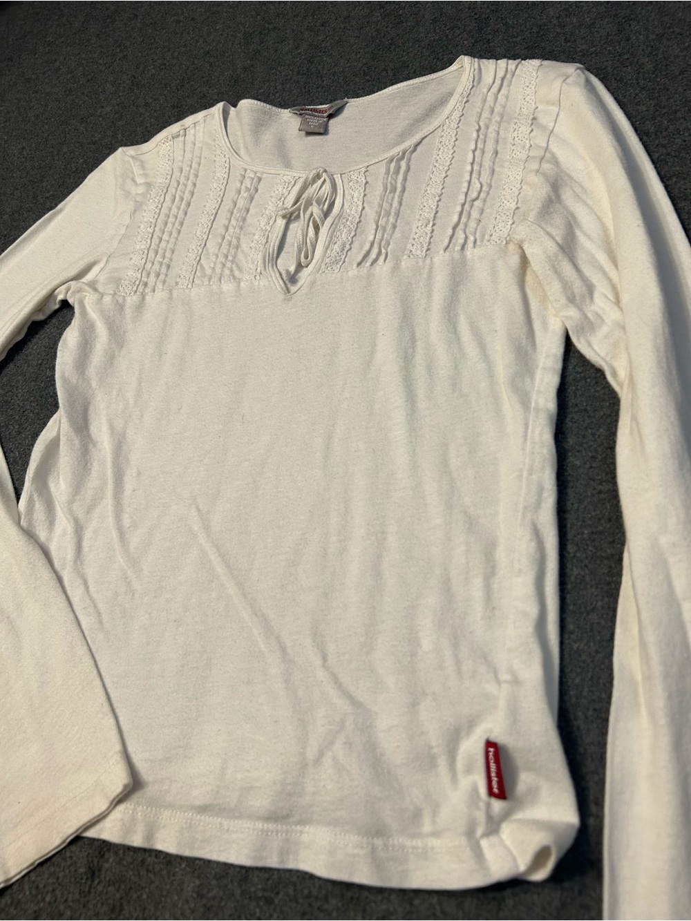 White Hollister & Co Longsleeve - Picture 2 of 5